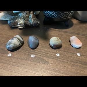 Boswana Agate Tumbles